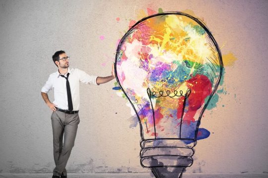 Χρωματιστά τιμολόγια ρεύματος